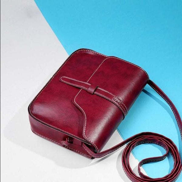 The Vintage Shoulder Bags