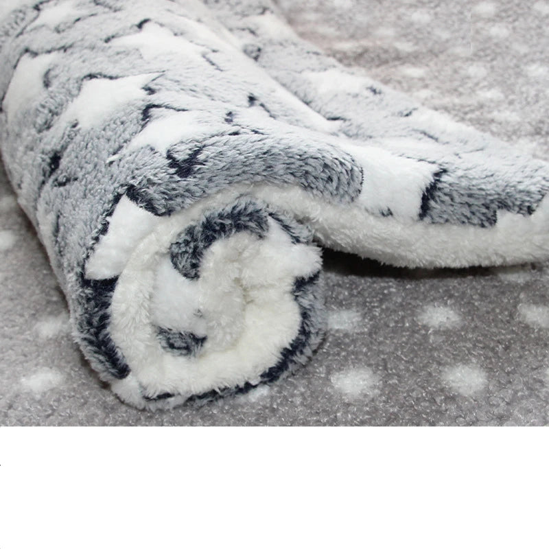 Multi-model pet flannel sleeping mat kennel mat blanket pet warm mat suitable for large medium and small pets
