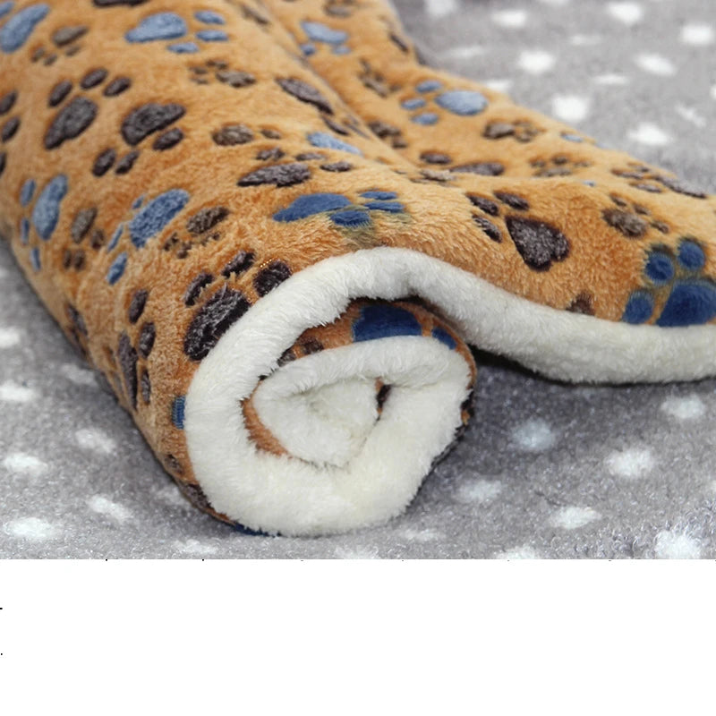Multi-model pet flannel sleeping mat kennel mat blanket pet warm mat suitable for large medium and small pets