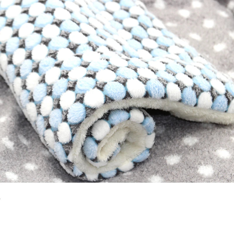 Multi-model pet flannel sleeping mat kennel mat blanket pet warm mat suitable for large medium and small pets